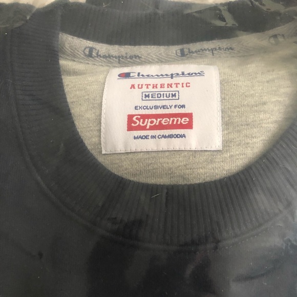 Auth - Supreme Champion Chrome Sweatshirt NEW - Picture 4 of 4
